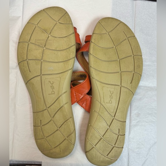 b.o.c. Orange Vibrant Summertime Sandals with Curved Strap Design size 10M - Picture 8 of 9